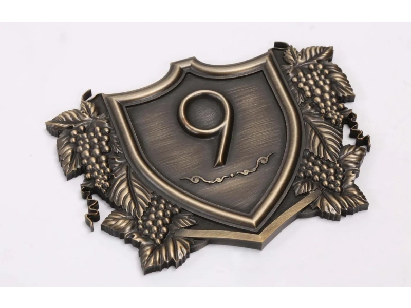 铜/不锈钢浮雕，每件皆是独一无二的艺术品