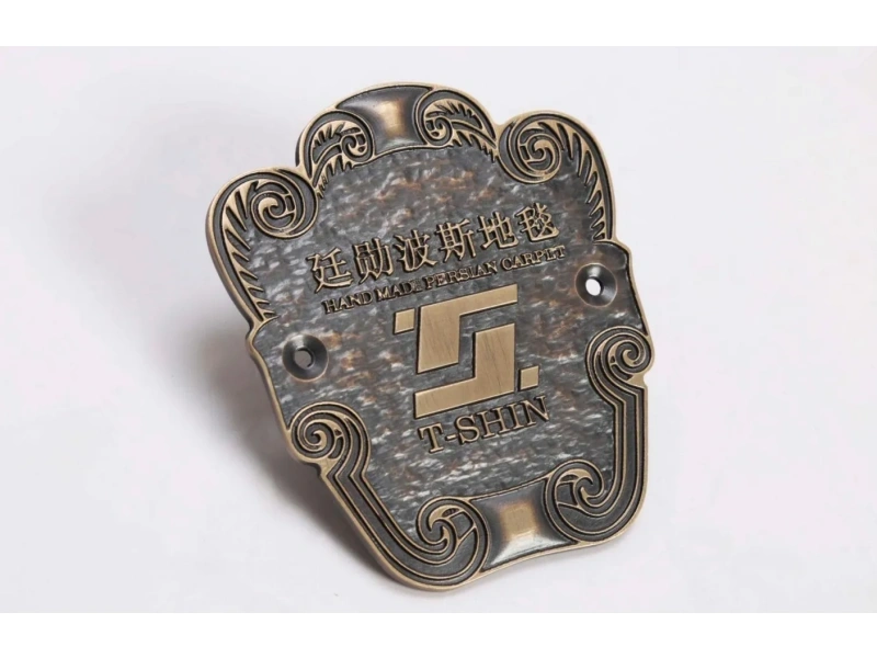 铜/不锈钢浮雕，每件皆是独一无二的艺术品