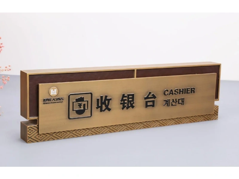 铜/不锈钢浮雕，每件皆是独一无二的艺术品