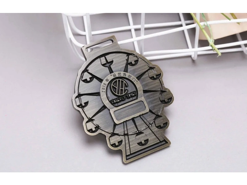 铜/不锈钢浮雕，每件皆是独一无二的艺术品