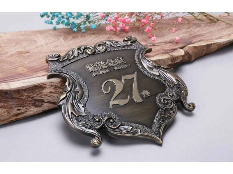 铜/不锈钢浮雕，每件皆是独一无二的艺术品