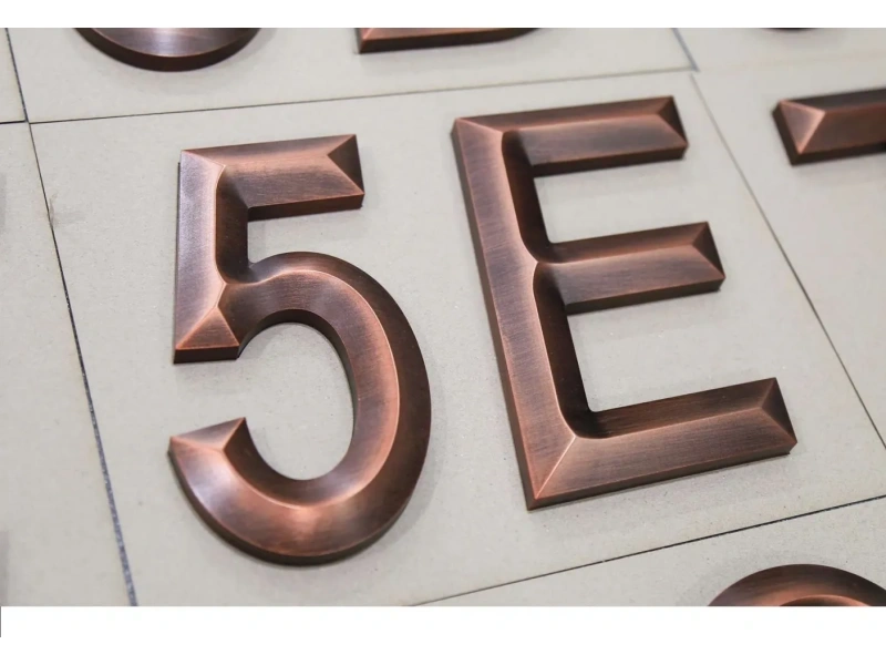 顶级商业空间与品牌标识工程伙伴