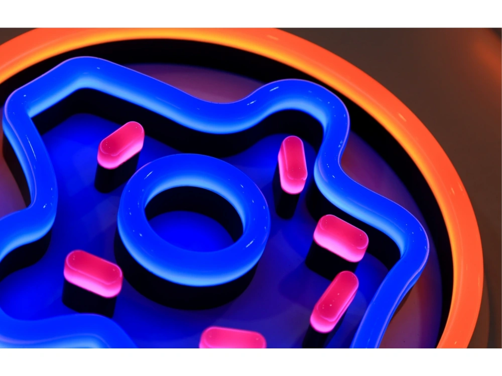 复刻霓虹光效，兼具亚克力安全与耐用