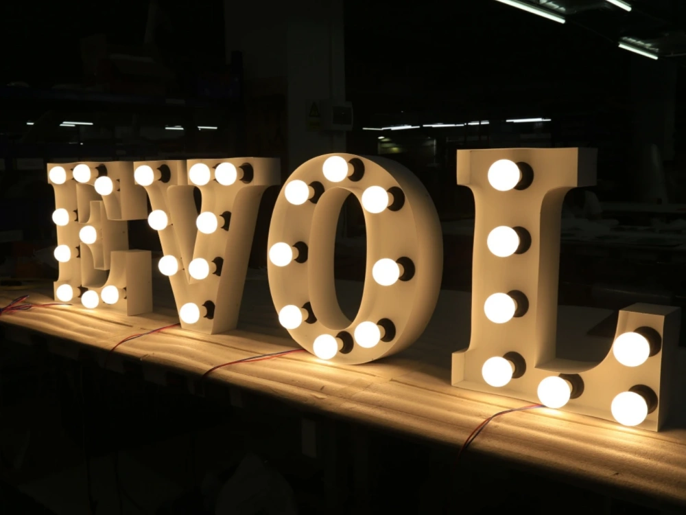 立体鼓面，光效饱满，打造Q萌视觉吸引力