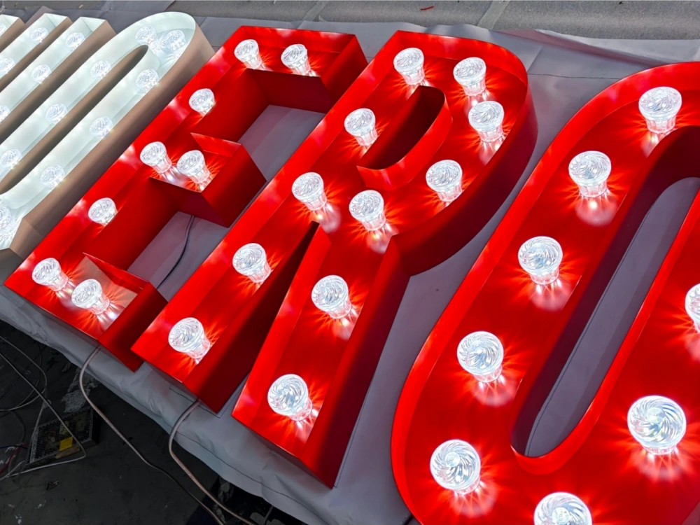 立体鼓面，光效饱满，打造Q萌视觉吸引力